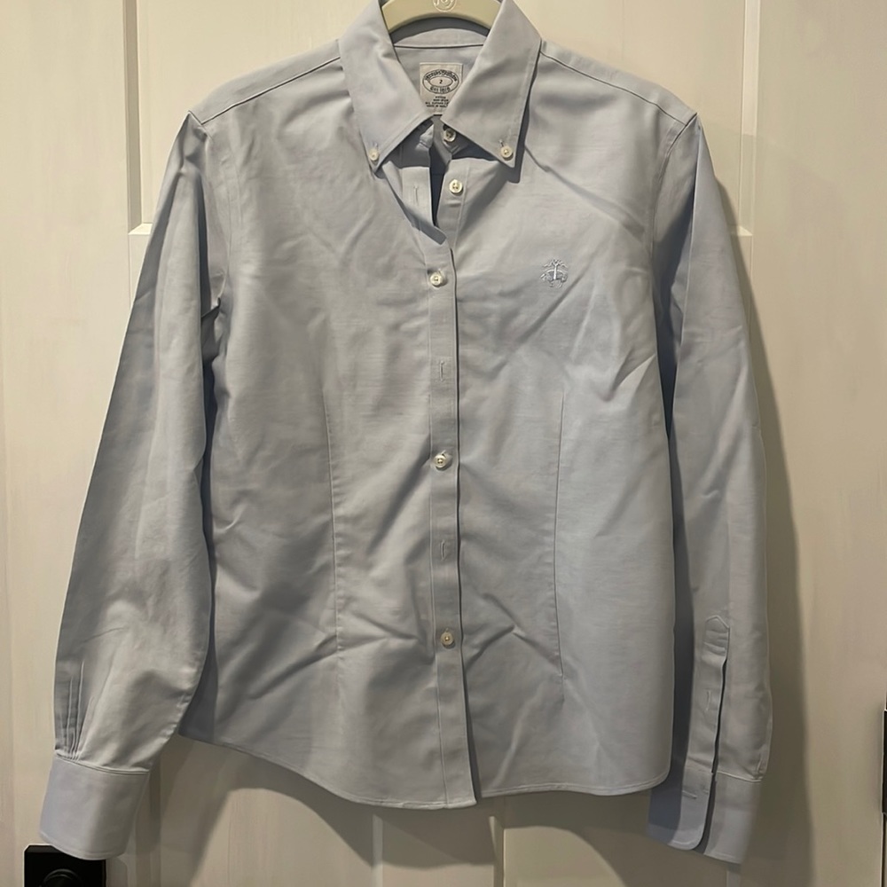 6 Brooks Brothers Fitted Non-Iron Button-down Shirts